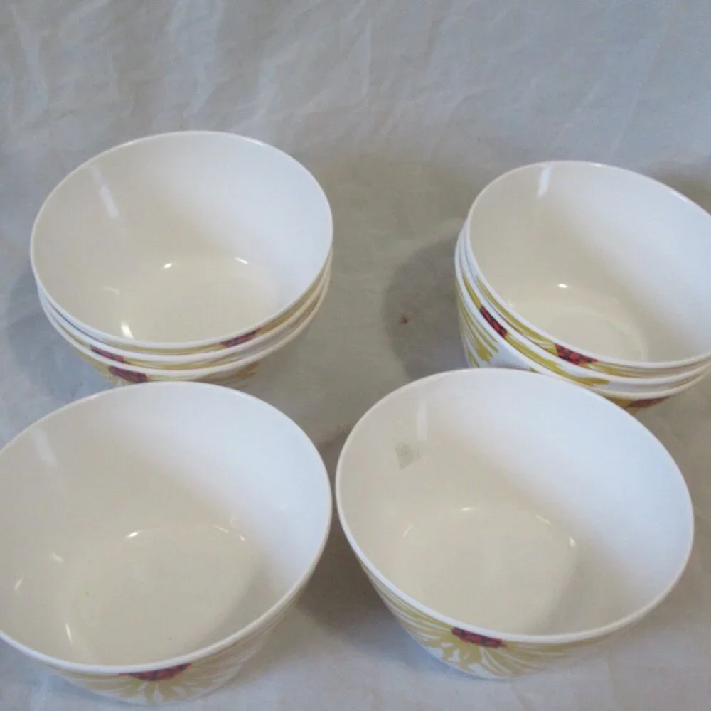 Crate & Barrel Melamine Daisy Cereal Bowl set of 8 Flower yellow NEW 382-542